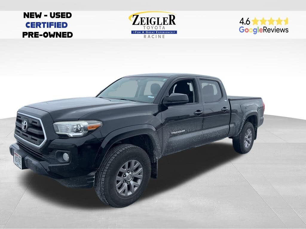 2017 Toyota Tacoma SR5 V6 Double Cab LB 4WD