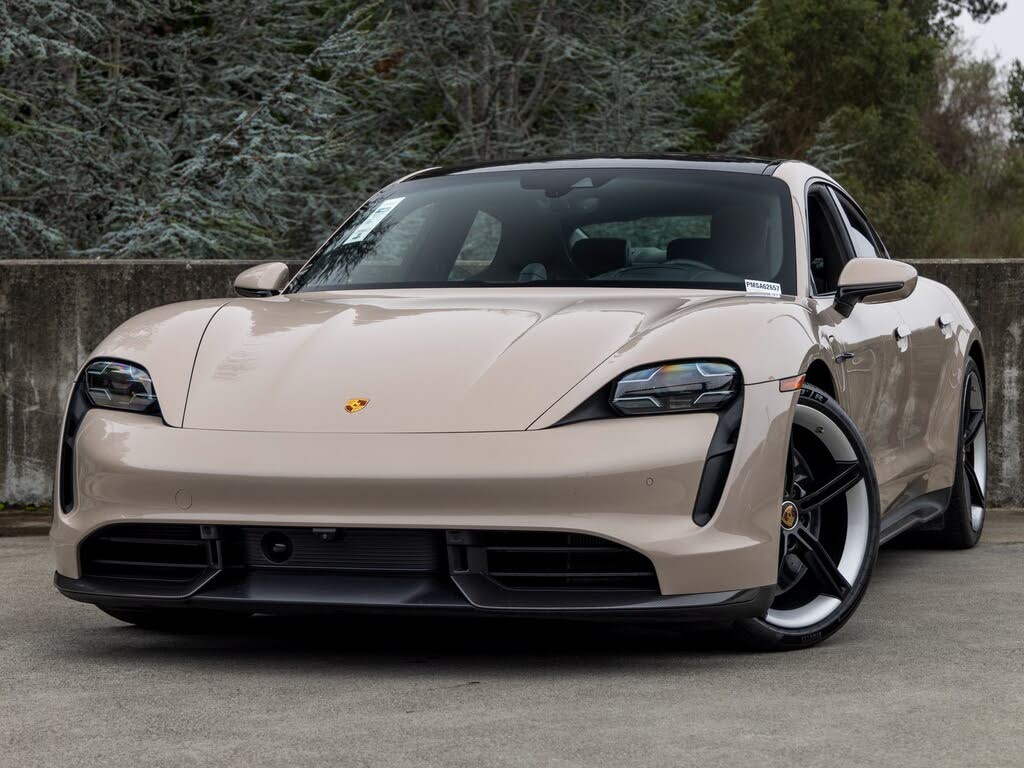 2021 Porsche Taycan Turbo S AWD