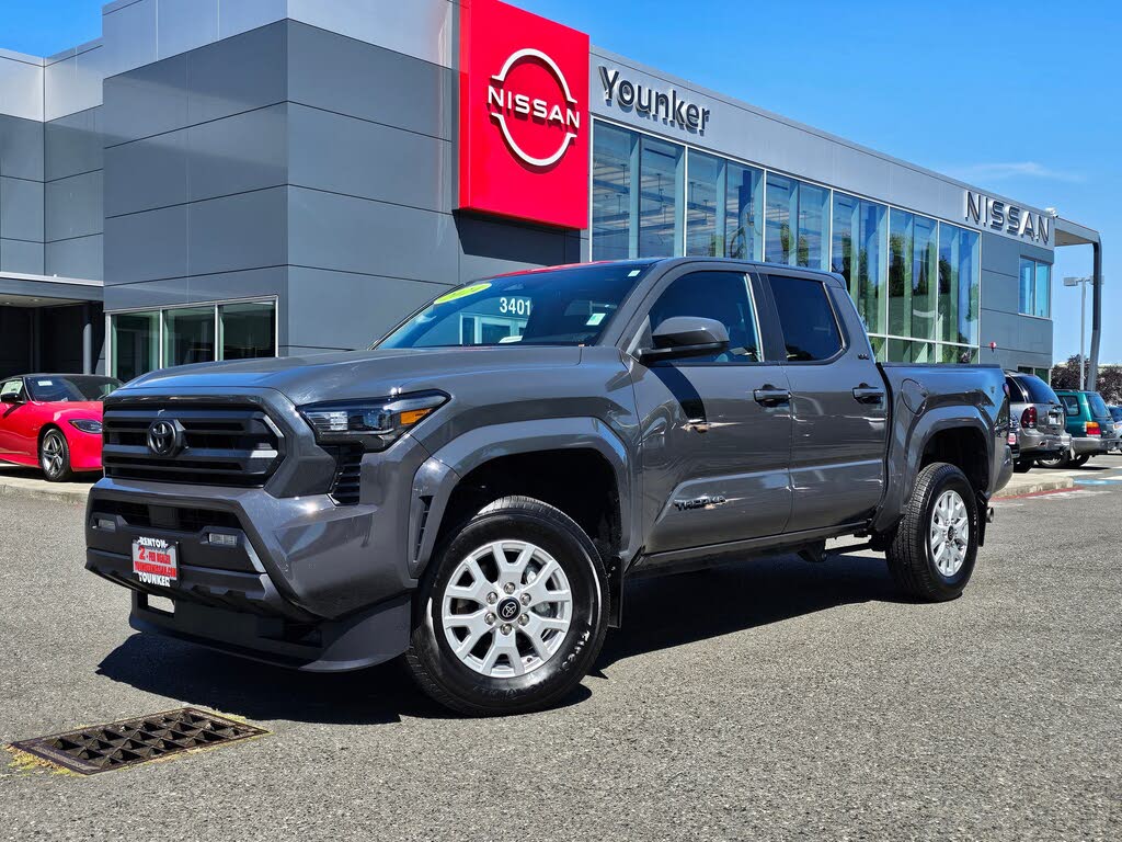 2024 Toyota Tacoma SR5 Double Cab 4WD