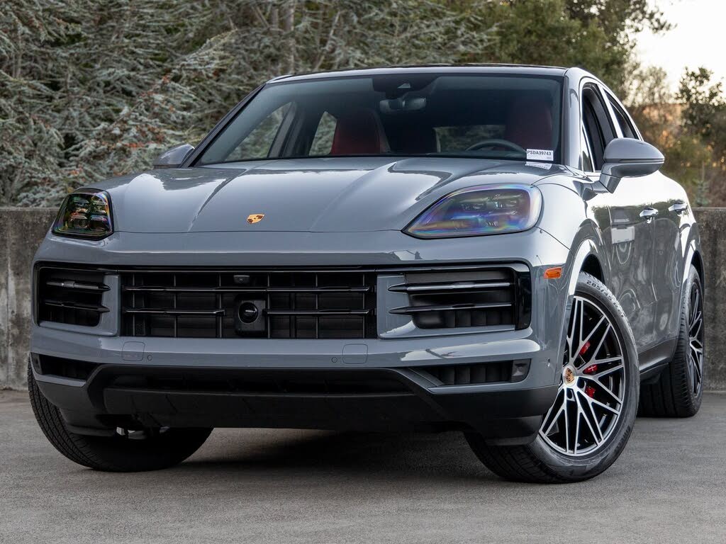 2025 Porsche Cayenne Coupe S AWD