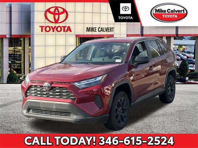 2024 Toyota RAV4 LE FWD