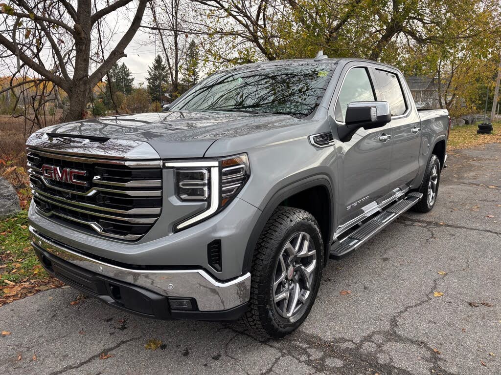 2026 GMC Sierra 1500 SLT Crew Cab 4WD