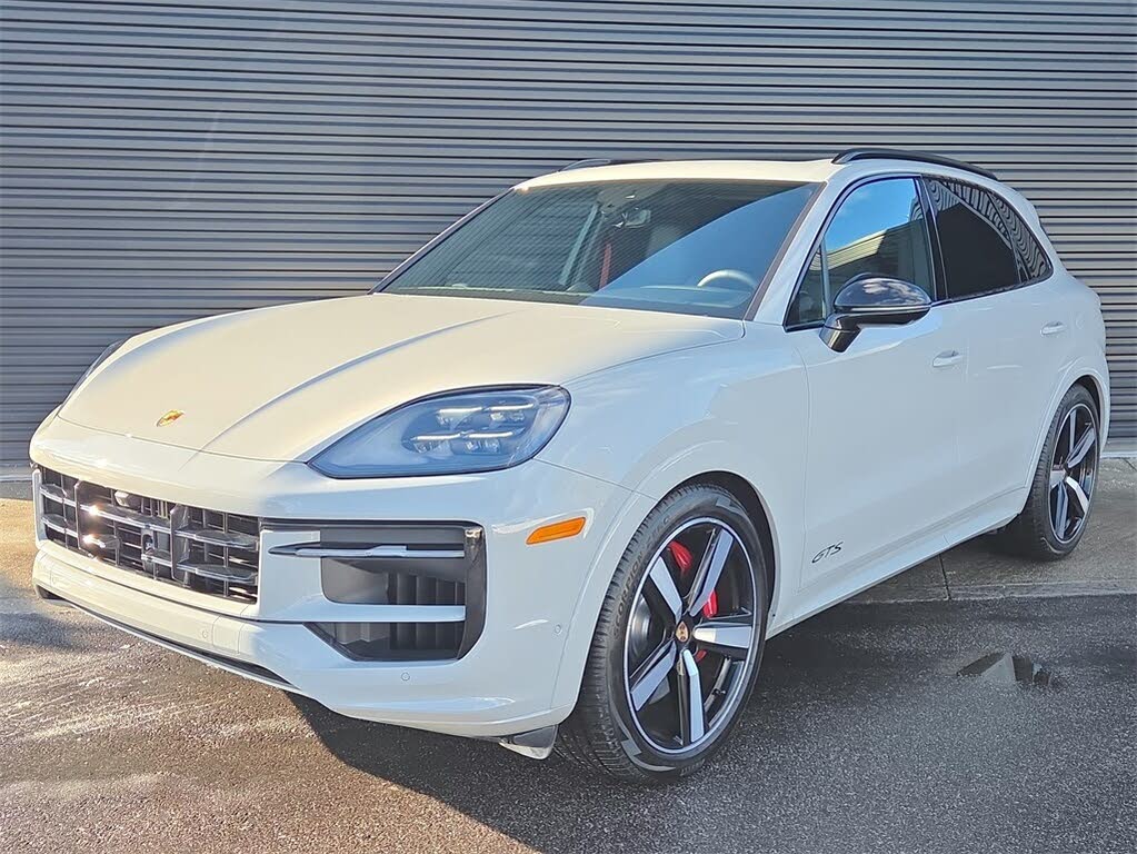 2026 Porsche Cayenne GTS AWD