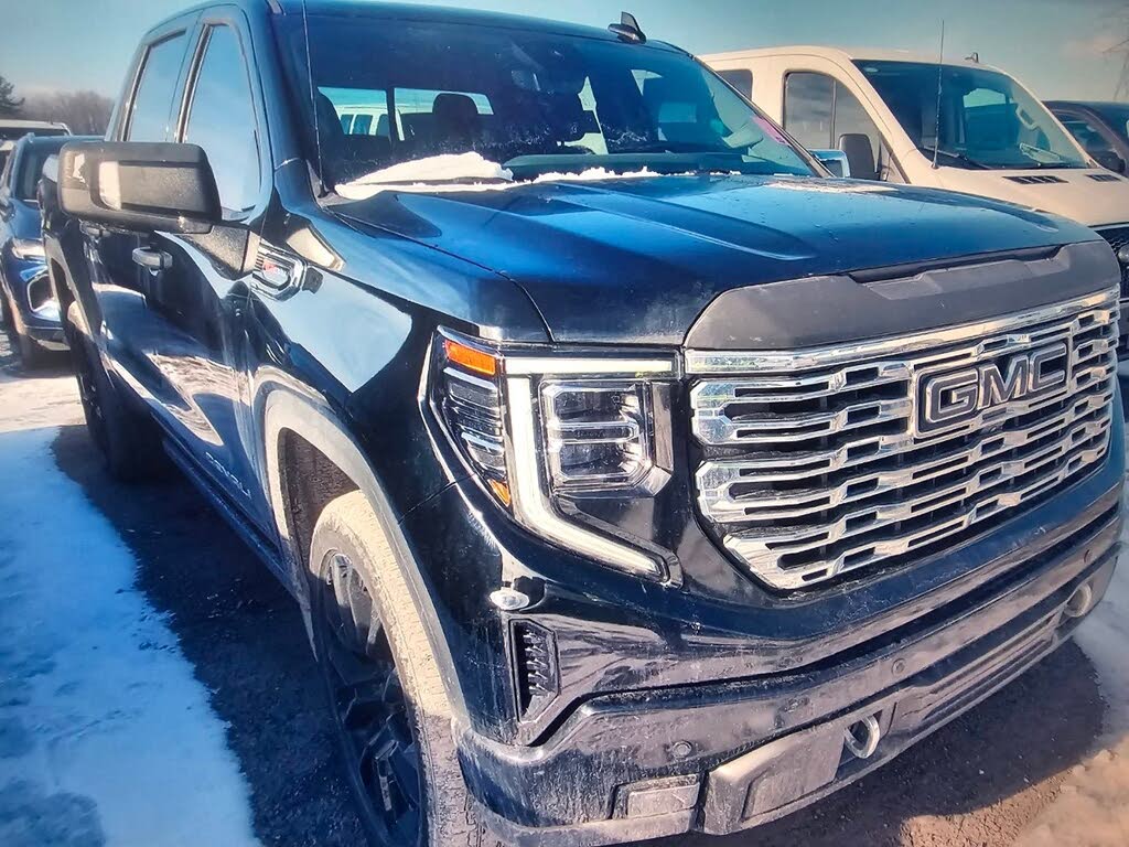 2023 GMC Sierra 1500 Denali Crew Cab 4WD