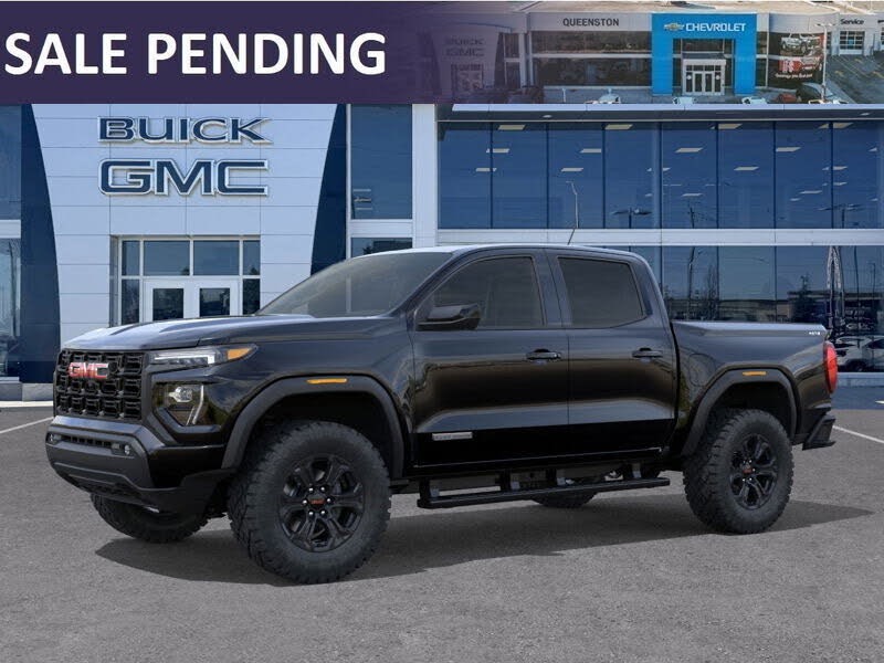 GMC Canyon Elevation Crew Cab 4WD 2025