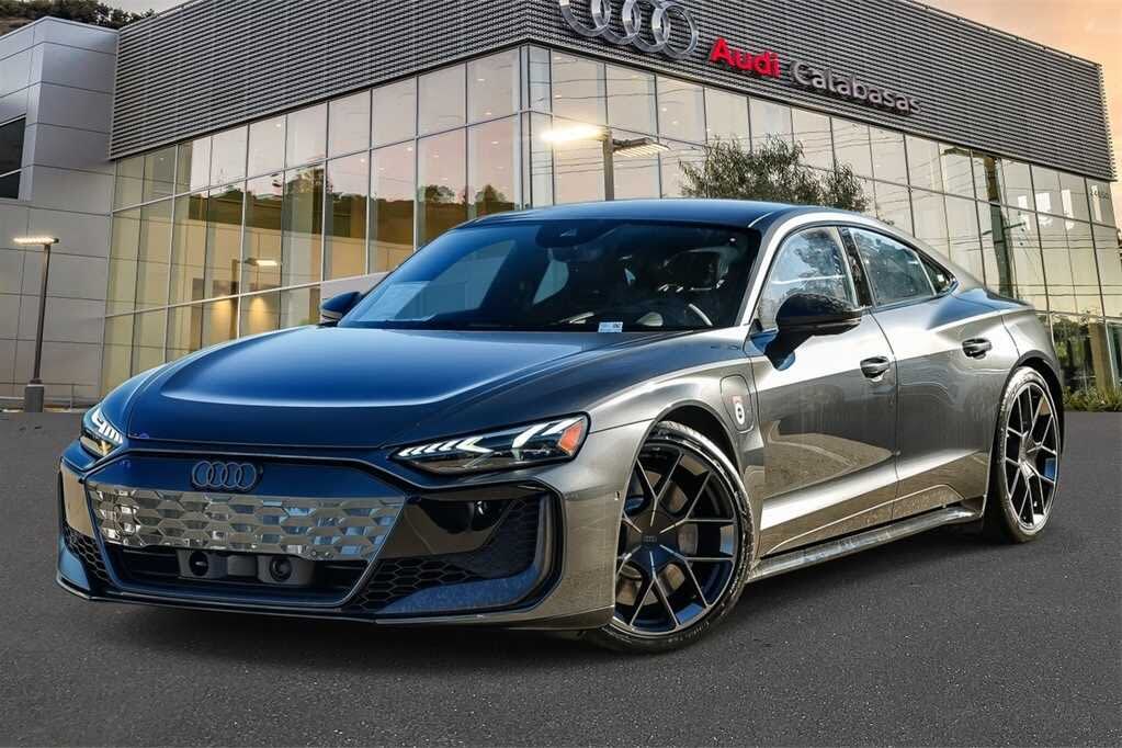 2026 Audi RS e-tron GT quattro Performance