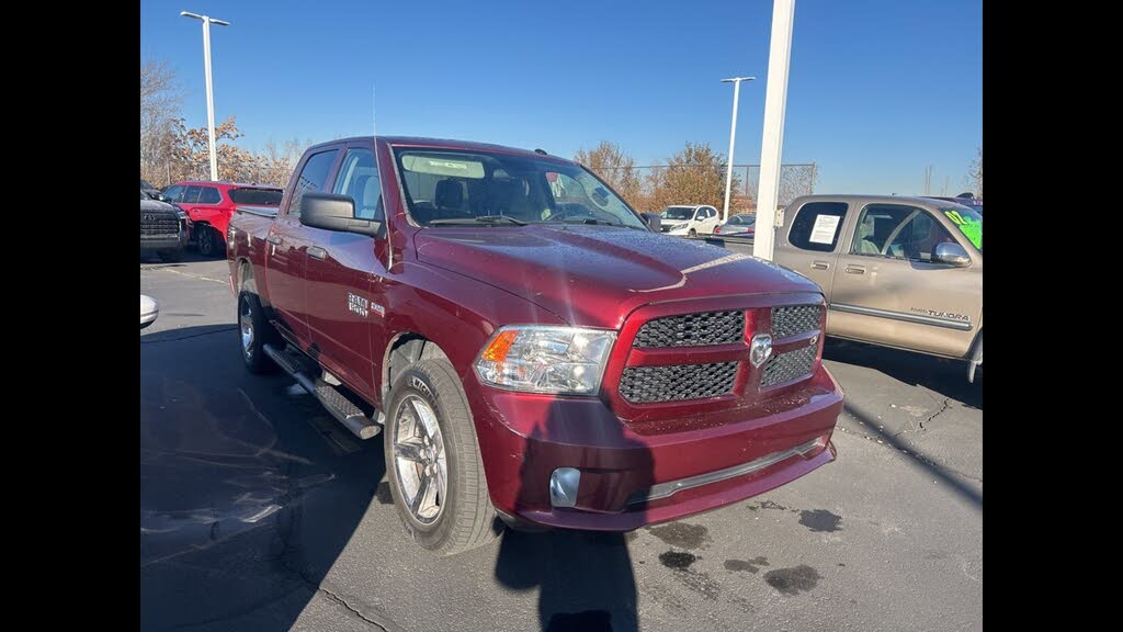 2018 RAM 1500 Express Crew Cab 4WD