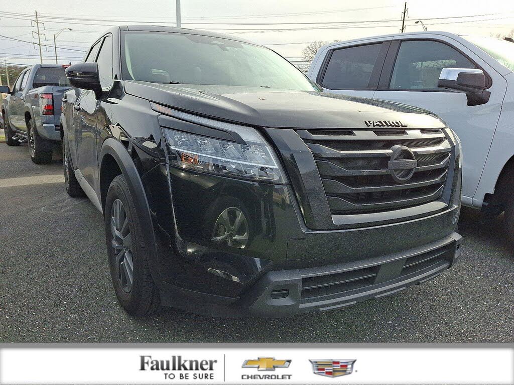 2022 Nissan Pathfinder S 4WD