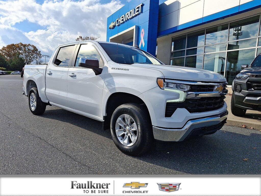 2024 Chevrolet Silverado 1500 LT Crew Cab 4WD