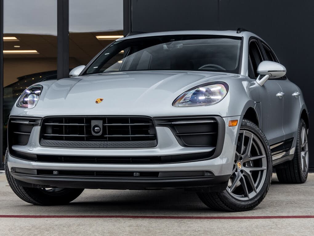 2025 Porsche Macan