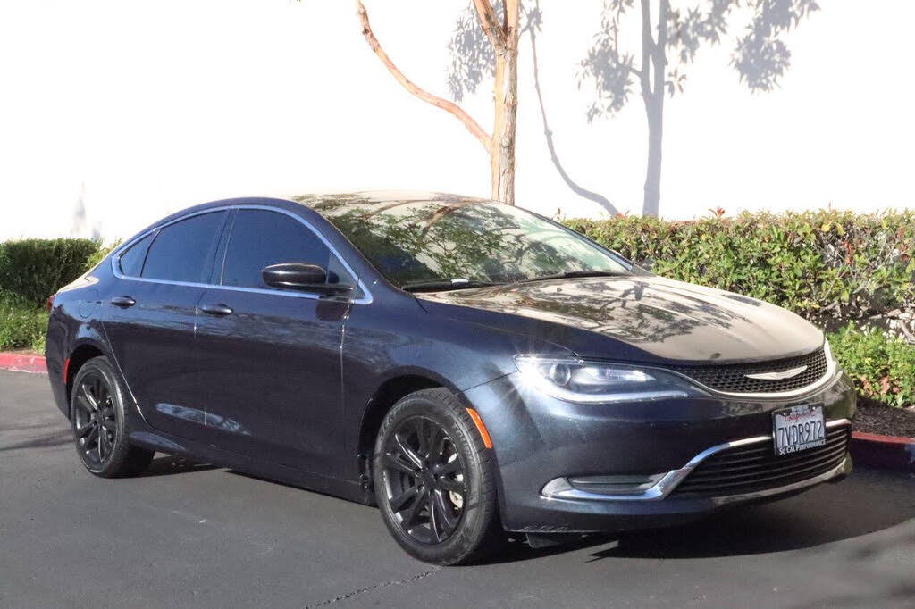 2016 Chrysler 200 Limited Platinum Sedan FWD