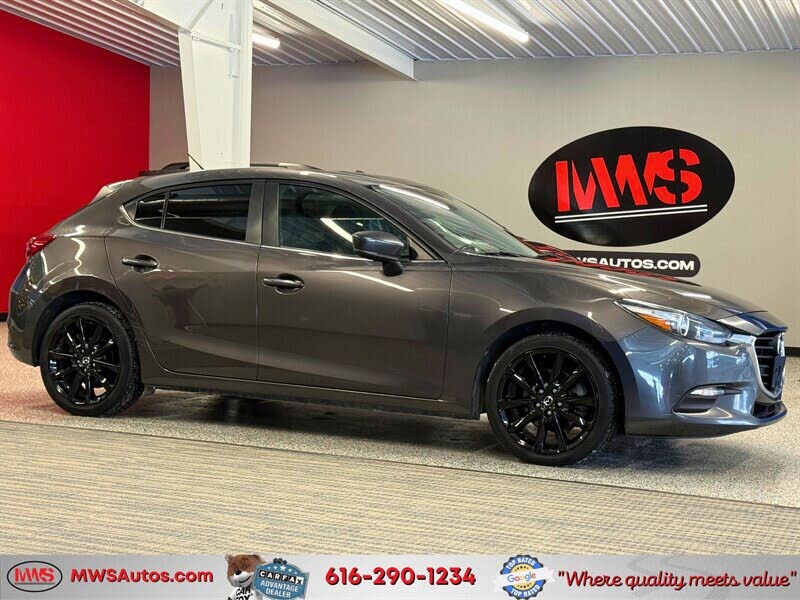 2017 Mazda MAZDA3 Touring Hatchback