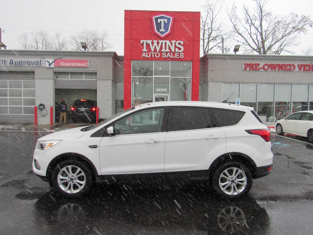 2019 Ford Escape SE FWD