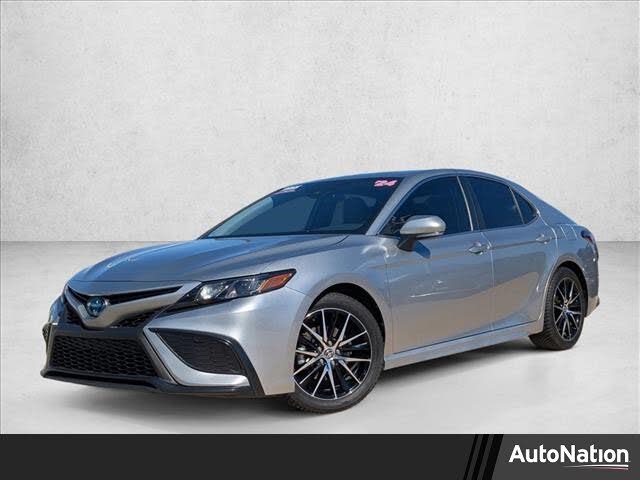 2024 Toyota Camry Hybrid SE FWD