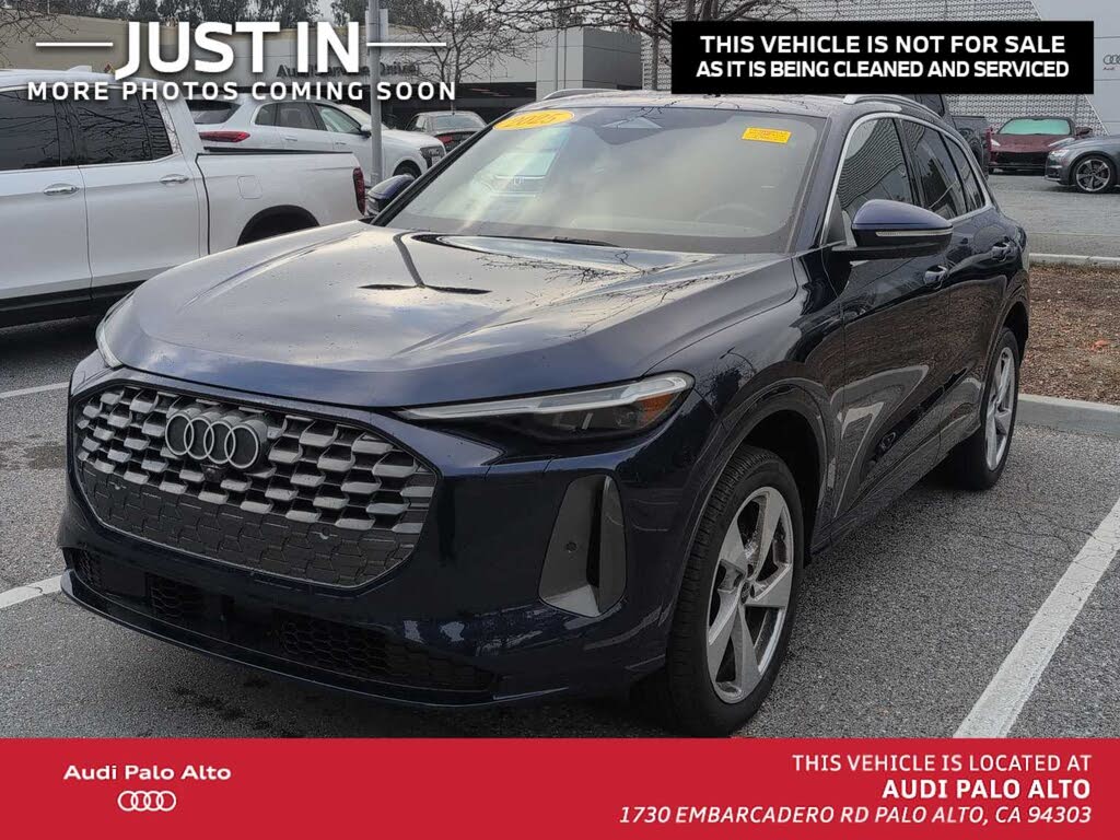2025 Audi Q5 quattro Premium Plus 40 TFSI