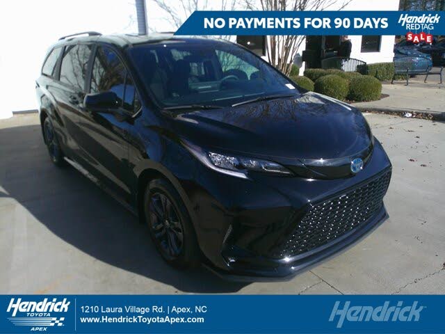 2025 Toyota Sienna XSE 7-Passenger AWD