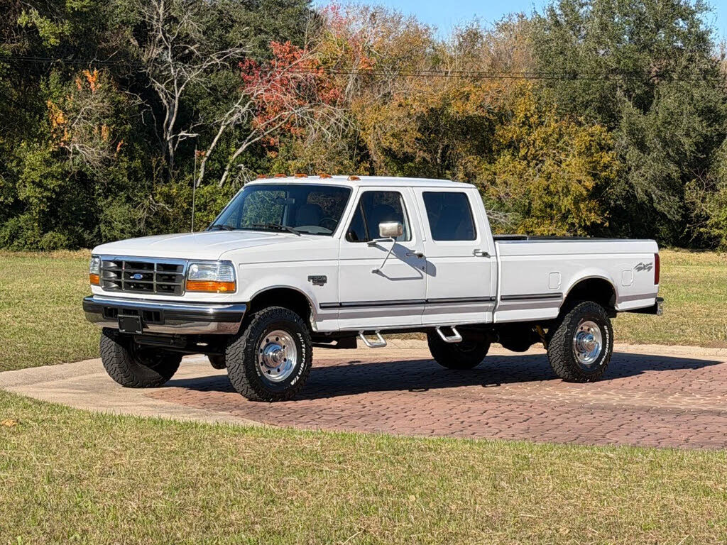 1997 Ford F-350 XLT Crew Cab LB 4WD