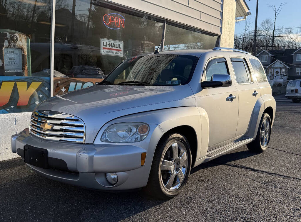 2011 Chevrolet HHR 2LT FWD