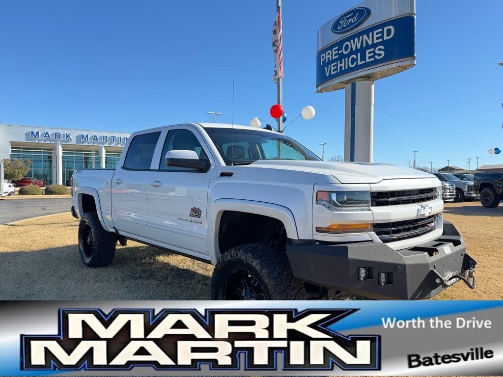2018 Chevrolet Silverado 1500 LT Crew Cab 4WD