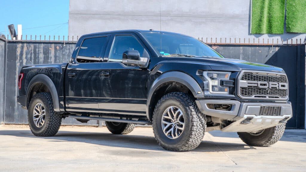 2018 Ford F-150 Raptor SuperCrew 4WD