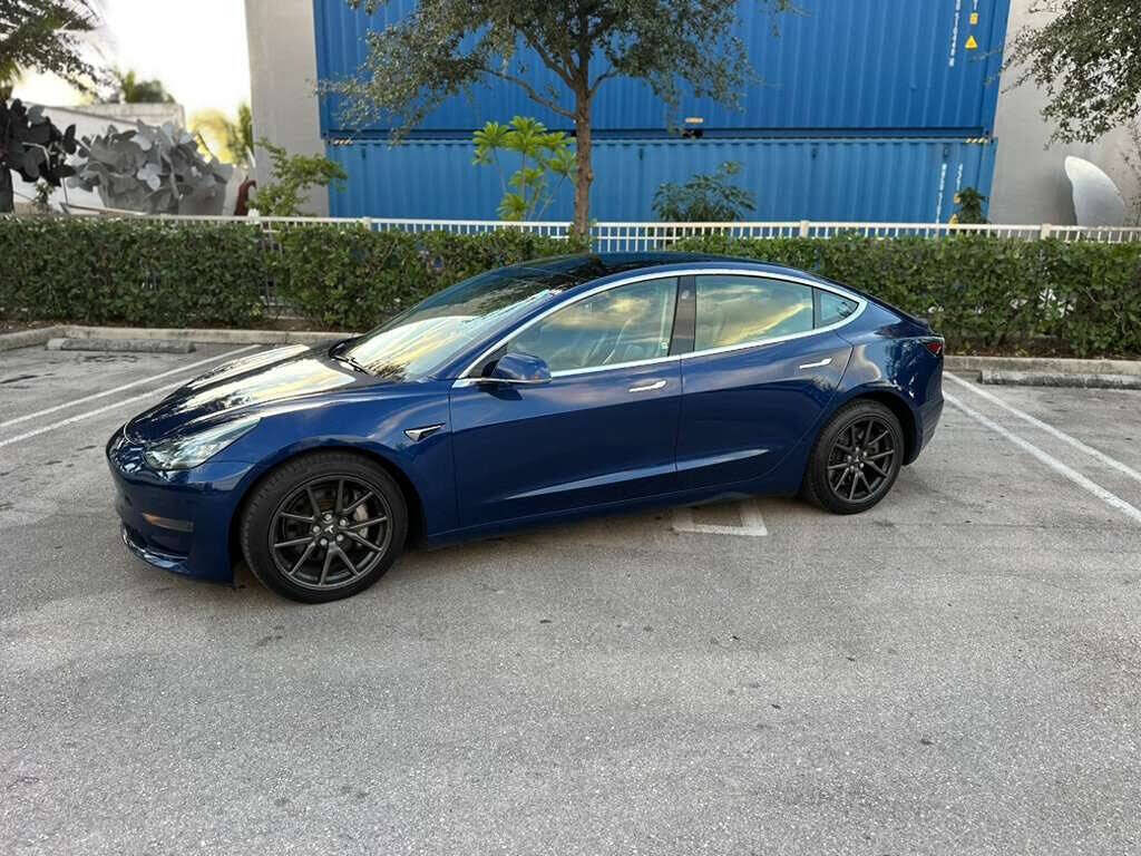 2019 Tesla Model 3 Standard Plus RWD