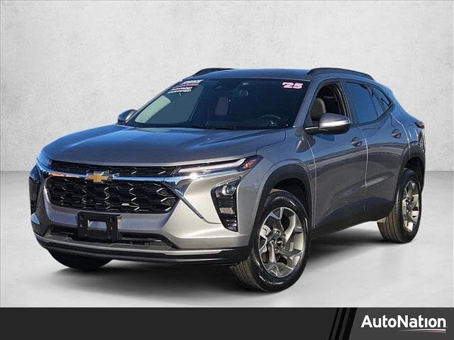 2025 Chevrolet Trax LT FWD