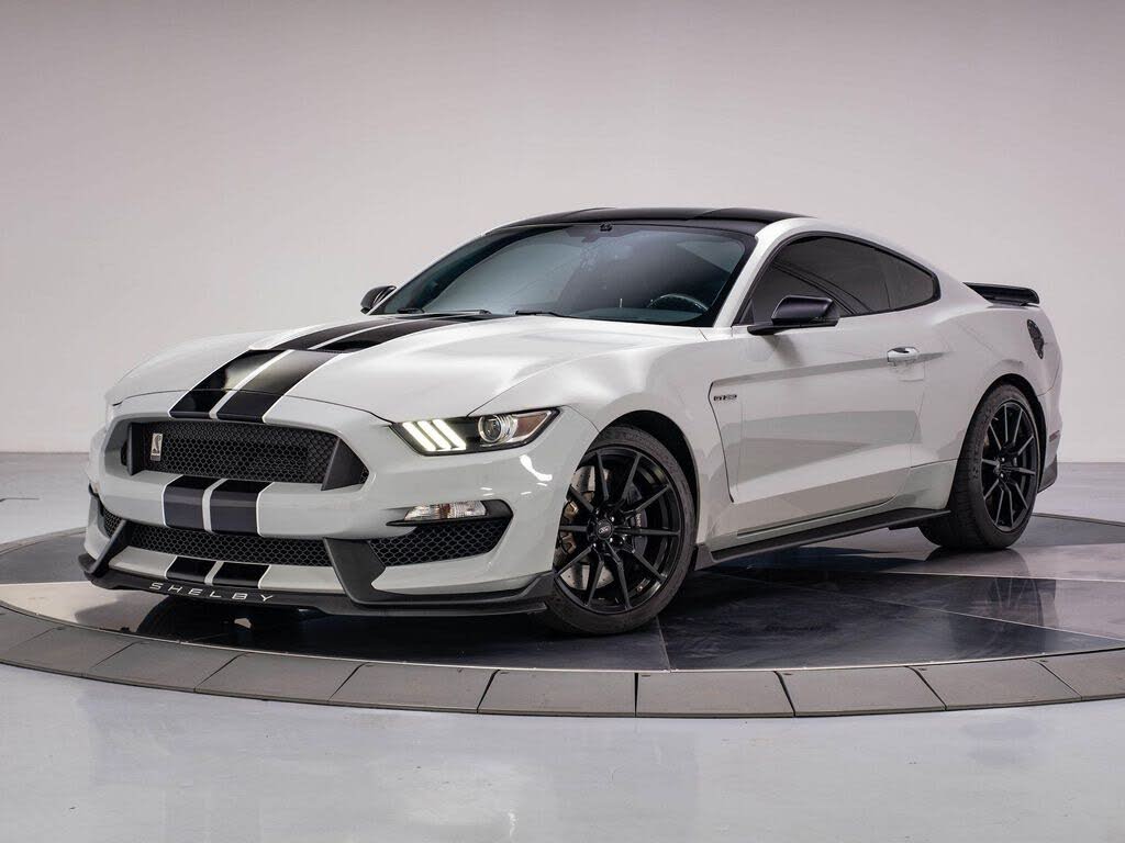 2017 Ford Mustang Shelby GT350 Fastback RWD