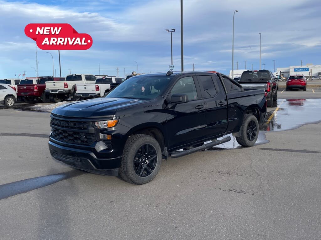 2024 Chevrolet Silverado 1500 Custom Double Cab 4WD