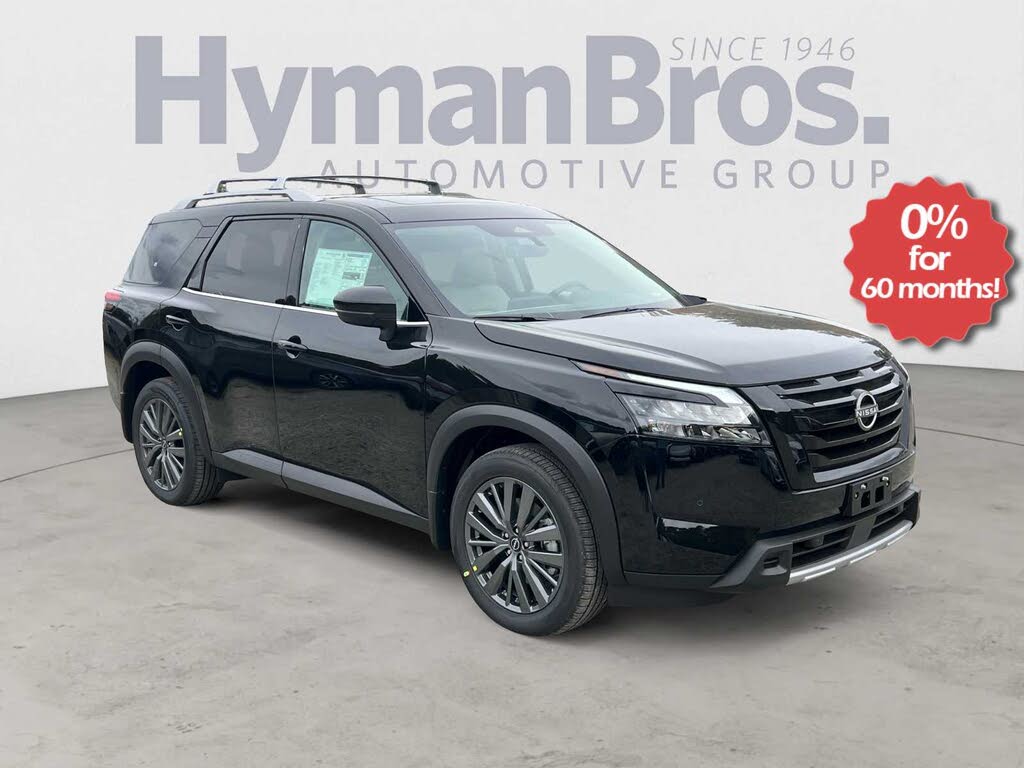 2025 Nissan Pathfinder SL 4WD