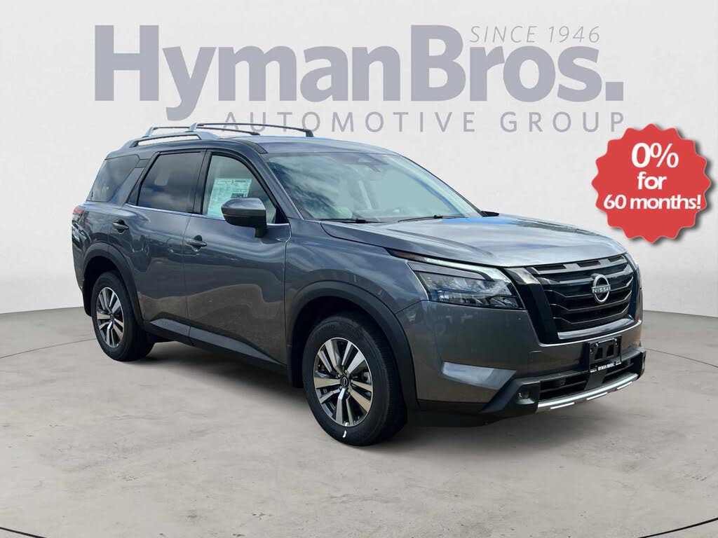 2025 Nissan Pathfinder SL 4WD