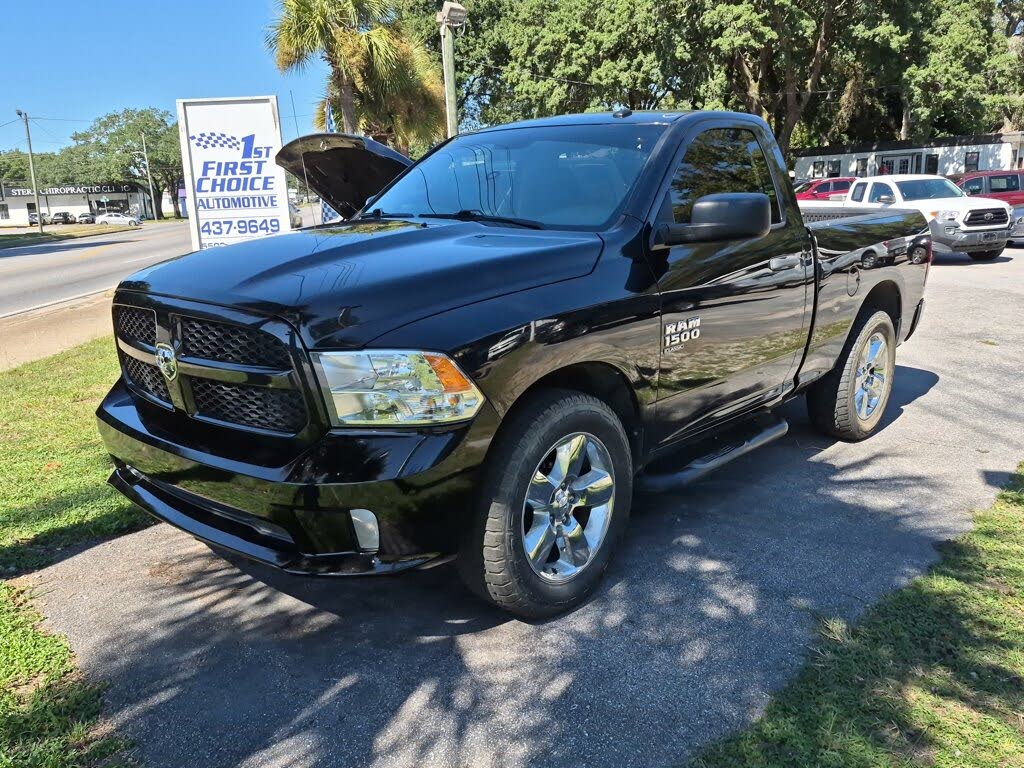 2019 RAM 1500 Classic Express RWD