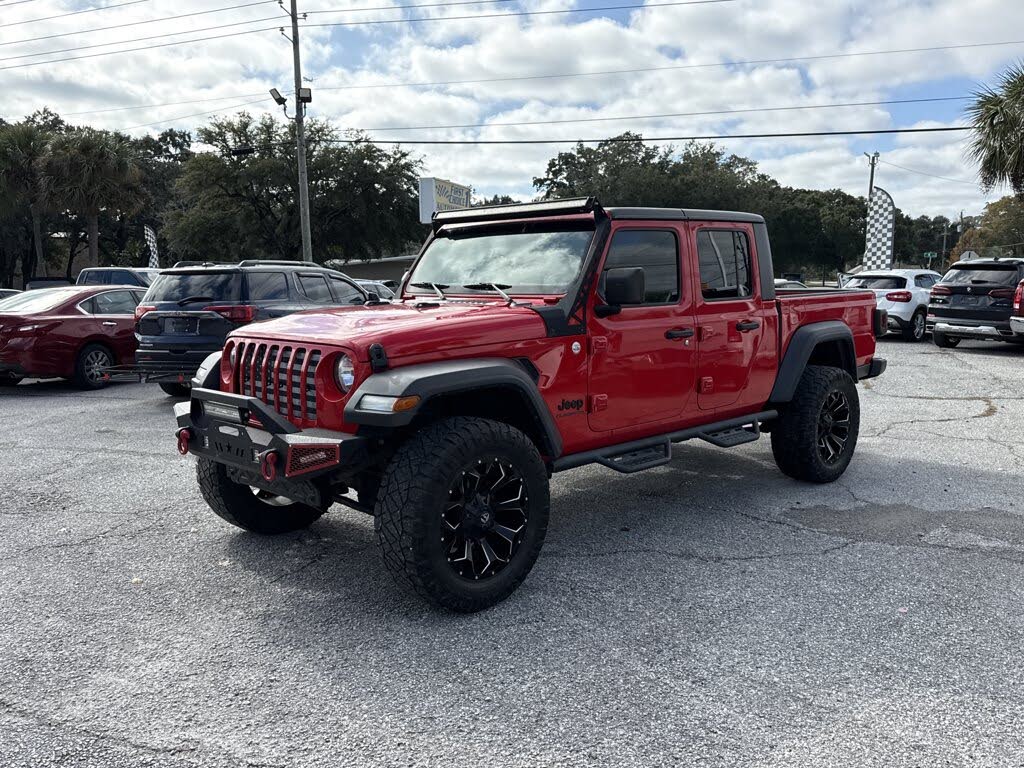2020 Jeep Gladiator Sport S Crew Cab 4WD