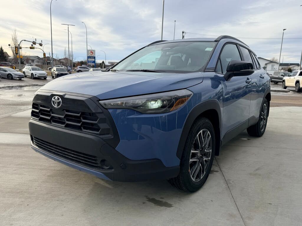2026 Toyota Corolla Cross LE AWD