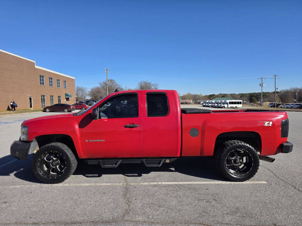 2007 Chevrolet Silverado 1500 Work Truck Extended Cab RWD
