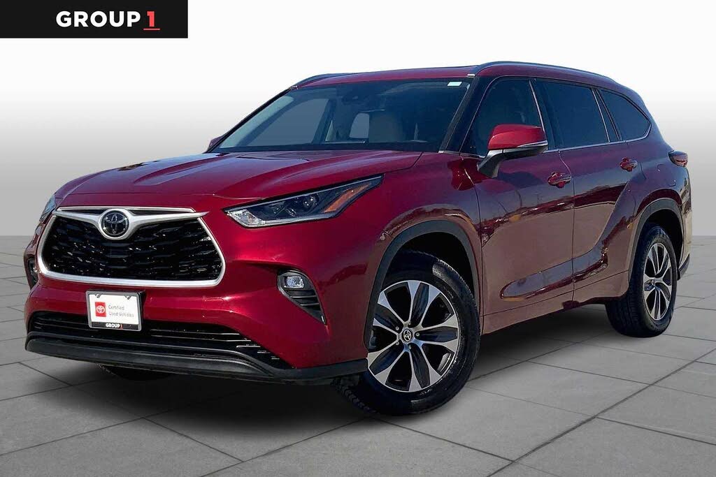 2021 Toyota Highlander XLE FWD