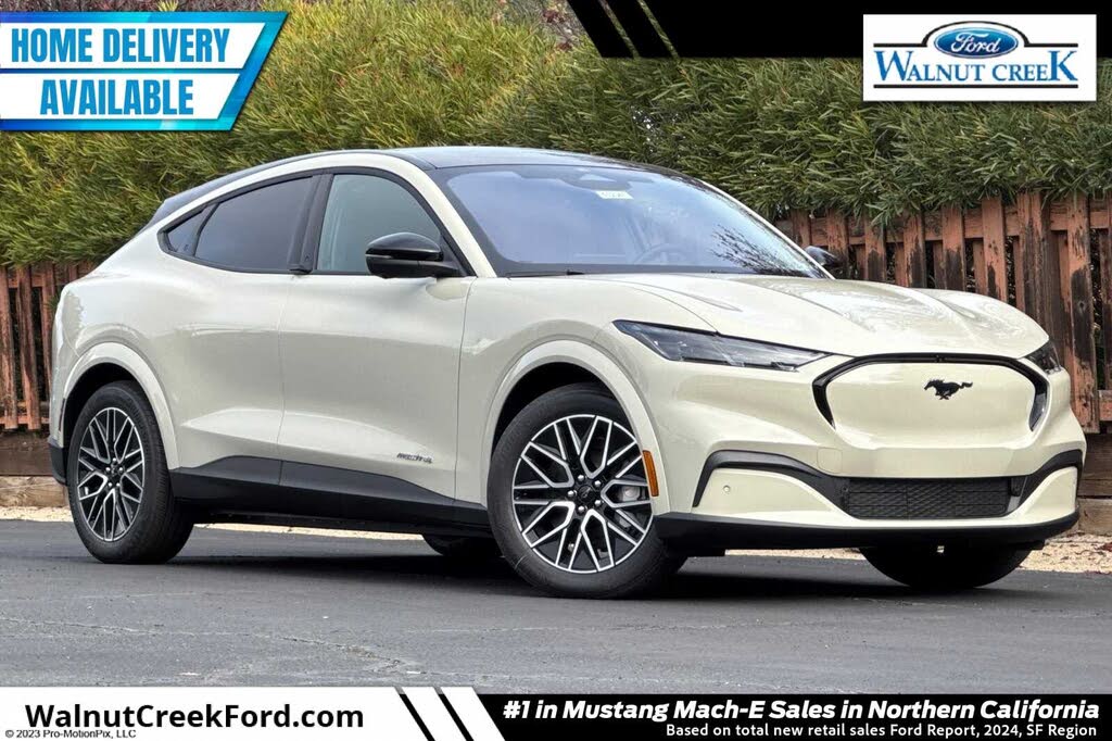 2025 Ford Mustang Mach-E Premium AWD