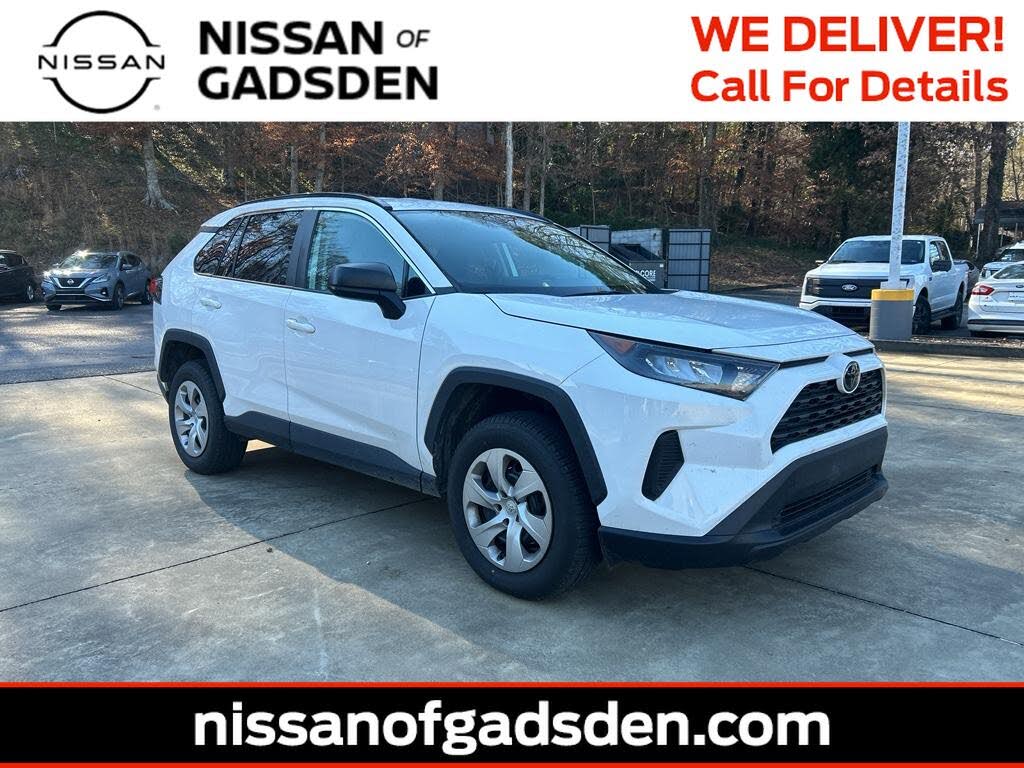 2021 Toyota RAV4 LE FWD