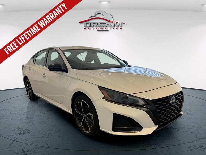 2023 Nissan Altima 2.5 SR FWD