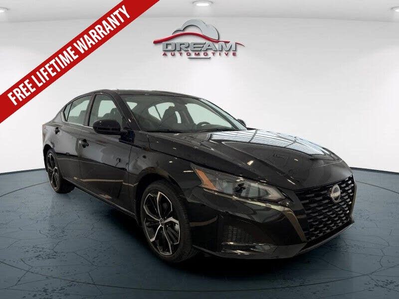 2025 Nissan Altima 2.5 SR FWD