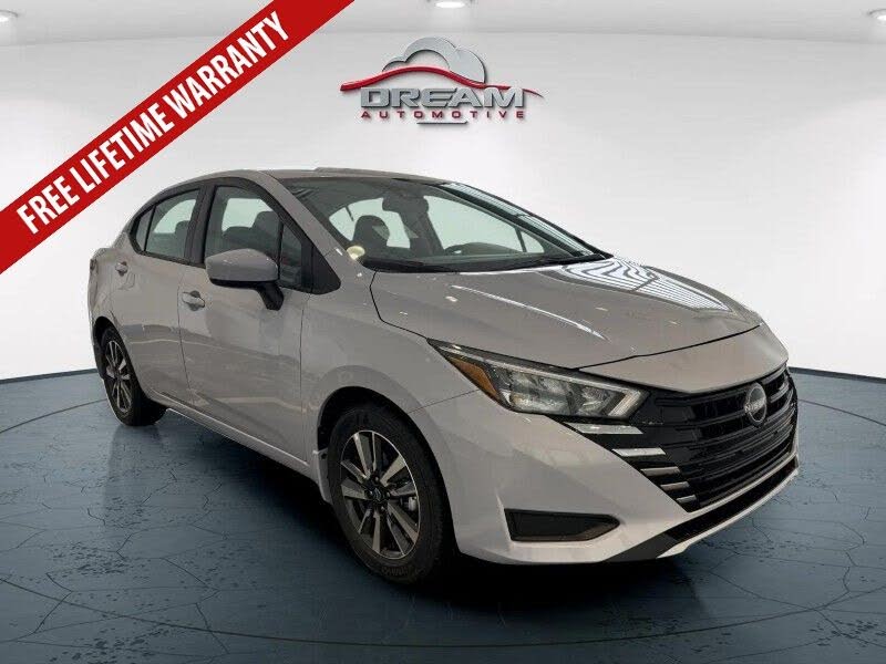 2025 Nissan Versa SV FWD