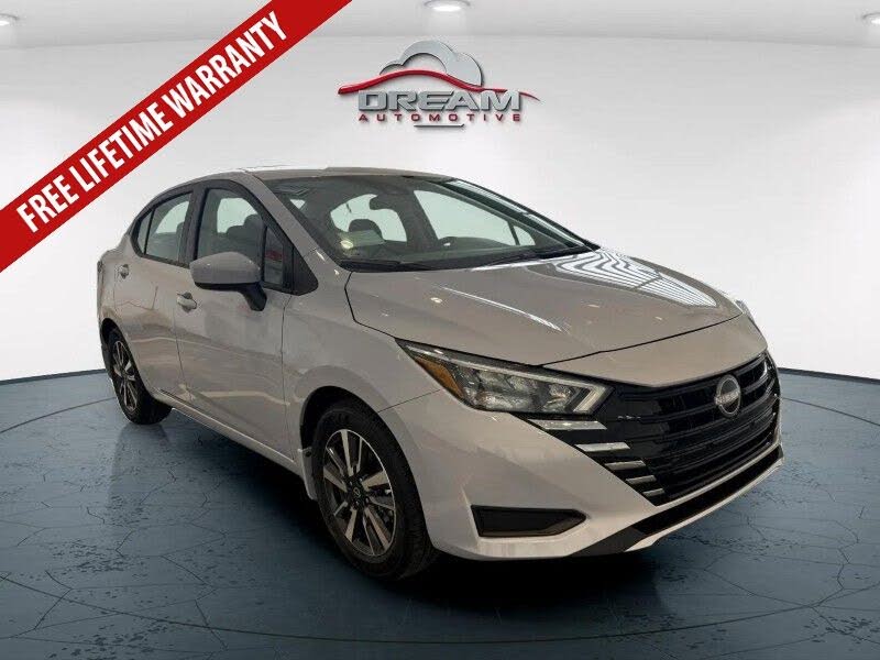 2025 Nissan Versa SV FWD