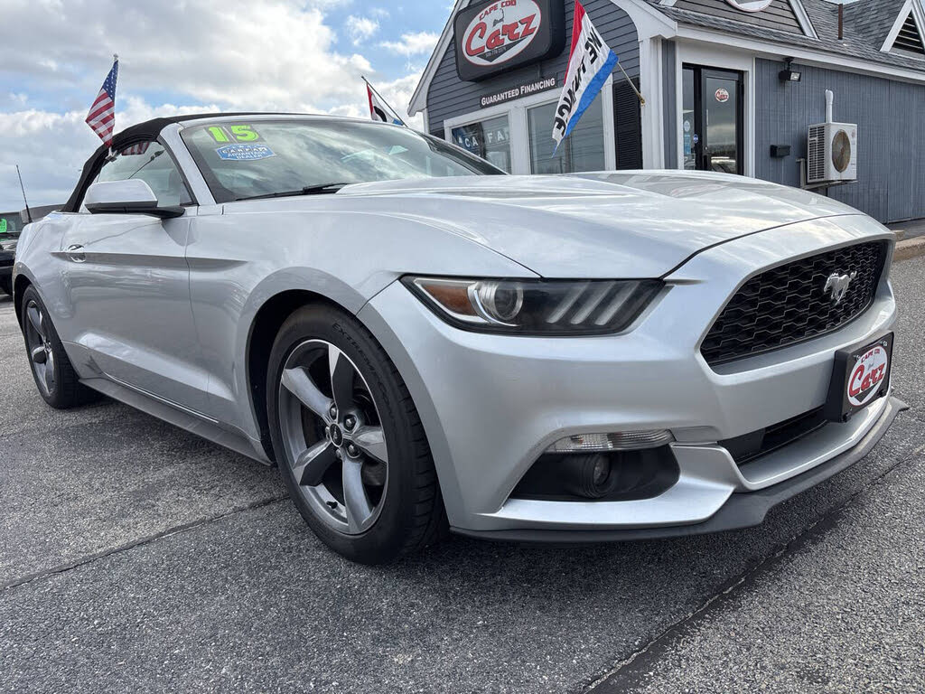 2015 Ford Mustang V6 Convertible RWD
