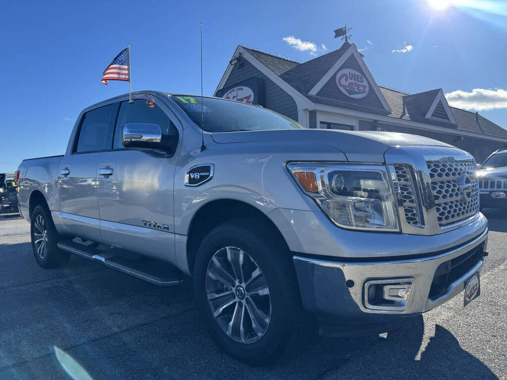 2017 Nissan Titan SL Crew Cab 4WD