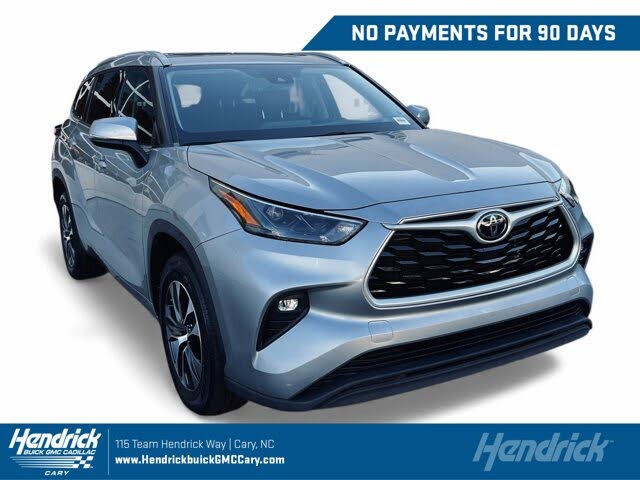 2022 Toyota Highlander XLE FWD