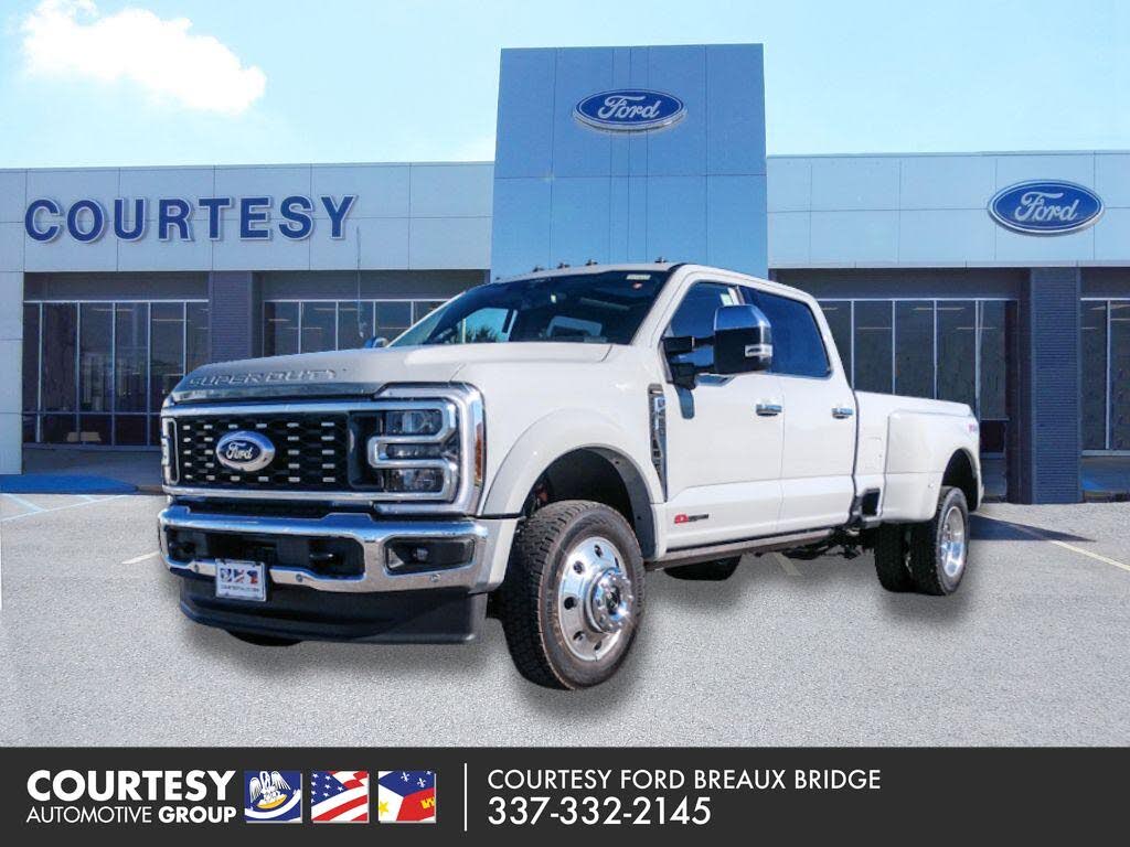 2026 Ford F-450 Super Duty Lariat Crew Cab LB DRW 4WD