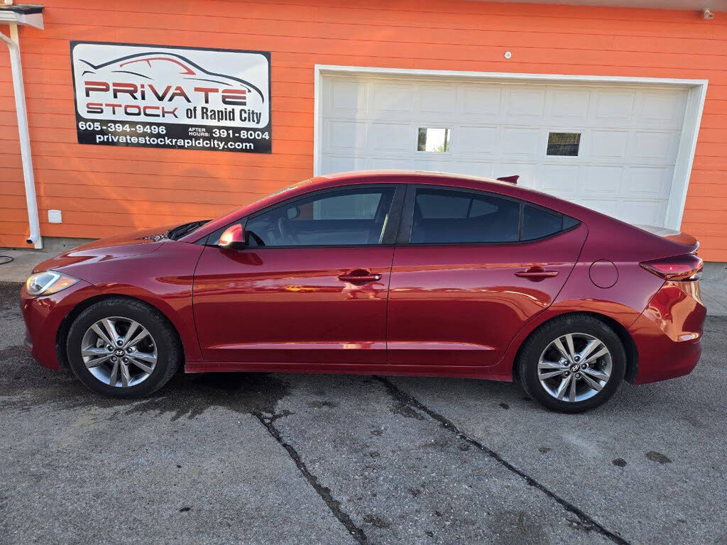 2018 Hyundai Elantra SEL FWD