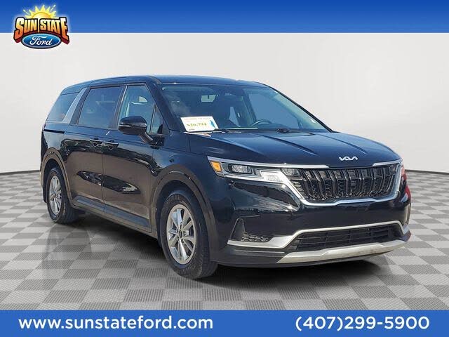 2022 Kia Carnival LX FWD