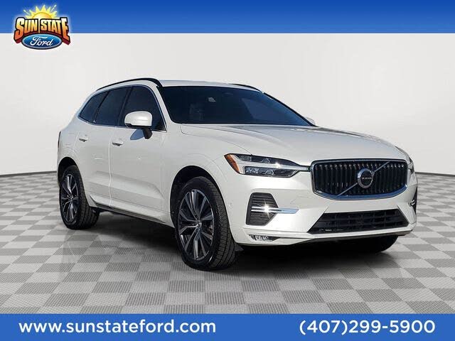 2022 Volvo XC60 B5 Momentum AWD