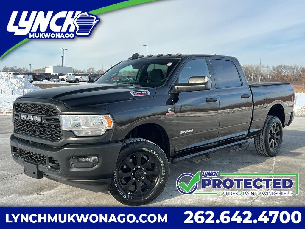 2022 RAM 3500 Tradesman Crew Cab 4WD
