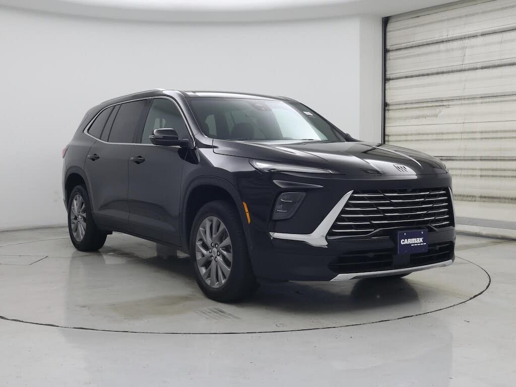 2025 Buick Enclave Preferred FWD